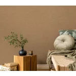 Barna alapon ezüst csillámos egyszínű strukturált vlies-vinyl tapéta