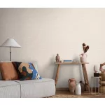 Forest Dreams: Natúrbarna egyszínű texturált (lángálló, mosható) vlies-vinyl tapéta