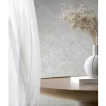 Ritus: Gyöngyházas törtfehér fényes hatású négyszöges modern dombormintás (mosható) vlies-vinyl tapéta