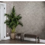 Ritus: Ezüst szürke törtfehér gyöngyházas fényes hatású négyszöges modern dombormintás (mosható) vlies-vinyl tapéta