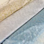 Glitteres farsangi/karácsonyi organza hópelyhekkel: HALVÁNY KÉK