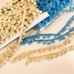 POM-POM (bojt) szalag több színben