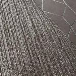 Metálos kollekció Speciel FX2: Barnás alapon ezüst strukturált (mosható) vlies-vinyl tapéta