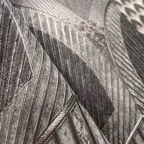 Metálos kollekció Speciel FX2: Antracit-ezüsfényű leveles geometrikus mintás (mosható) vlies-vinyl tapéta