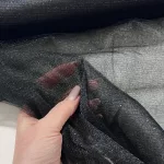 Fekete alapon csillámos (glitter) tüll #01
