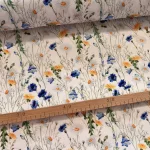 Designer vízálló szövet: Fehér alapon sárga-kék-fehér vadvirágos (A)