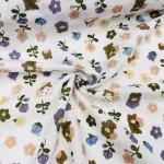 Világos alapon kék-lila-barna virágos duplagéz