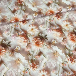   Halvány barack-fehér virágos digitálisan nyomott viszkóz voile