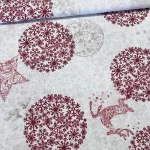 280 cm-es világos a. hópelyhes háttérrel piros szarvas karácsonyi dekortextil (TH)