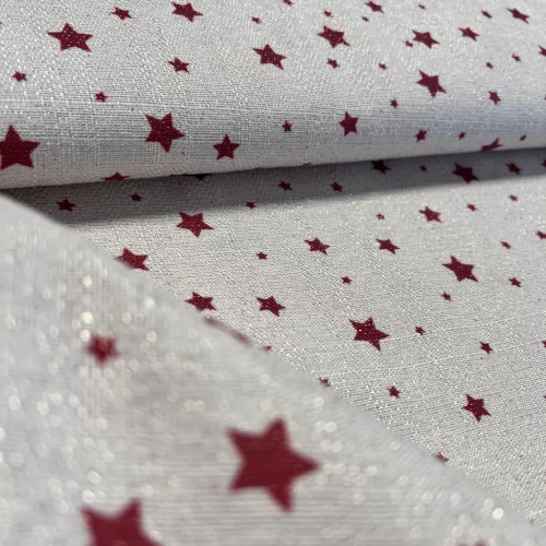 280 cm-es Natúr alapon piros csillagos arany szálas karácsonyi dekortextil (TH)