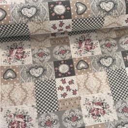   Szürkés-bézses négyzetekben szívecskés-rózsás LOVE dekortextil (TA)
