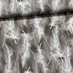 0,49 m EGYBEN KÉRHETŐ Barnás alapon fehér tollas dekortextil