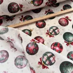 Natúr a. csillagos háttérrel zöld-piros gömbdíszes karácsonyi dekortextil (TH)