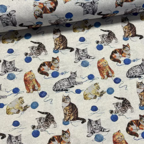 Natúr alapon cicás-gombolyagos dekortextil (digitálisan nyomott)