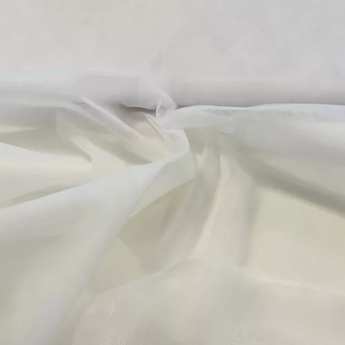 Fehér fátyol tüll (300 cm széles) (1)