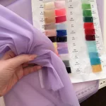 Közép lila fátyol tüll (300 cm széles)