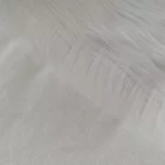 Fehér hosszúszőrű műszőrme 20*150 cm-es csíkokra szabva