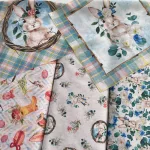 1 pici lyuk van rajta EXTRA AKCIÓS: Kör koszorúban húsvéti nyuszis textil panel (44*44 cm)