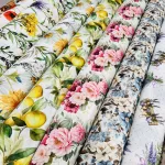 Kék-krém virágos vízlepergető szövet