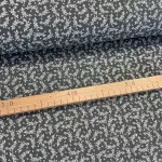 Szürke alapon fehér kiságas pamutvászon