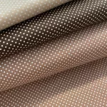 Praliné barna alapon 2 mm-es kispöttyös pamutvászon (Praline 7676)