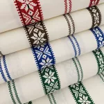 Fehér alapon zöld szőttes (száda) mintás kékfestő jellegű pamutvászon