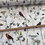 Fehér a. madarak és pillangók a kertben 160 cm sz. pamutvászon