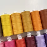 Moon cérna (poliester, 1000 yard) több színben