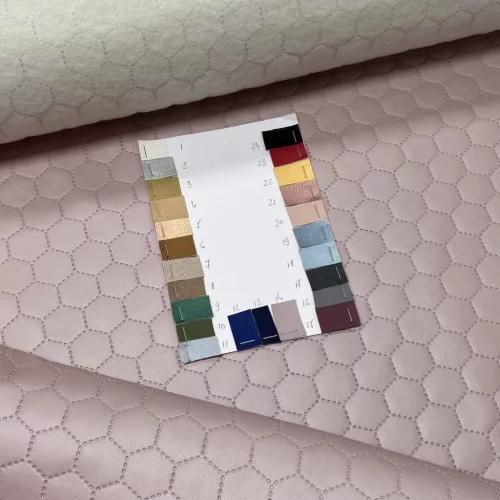 Steppelt műbőr flíz béléssel: Halvány rózsaszín-lilás (#14)