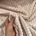 0,55 m EGYBEN KÉRHETŐ Dombor mintás wellsoft: Halvány rózsaszín