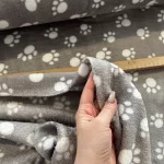 Világos szürke a. fehér tappancsos wellsoft